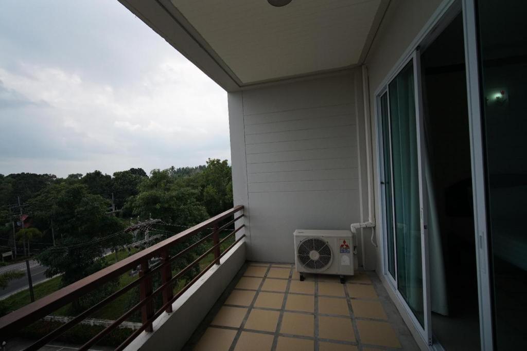 Sea Mountain Khanom Hotel Exterior foto